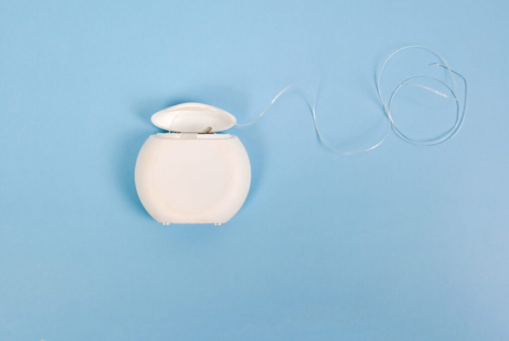 fio dental e coração